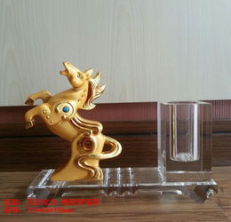 十二生肖马笔筒 家居装饰的艺术与实用结合